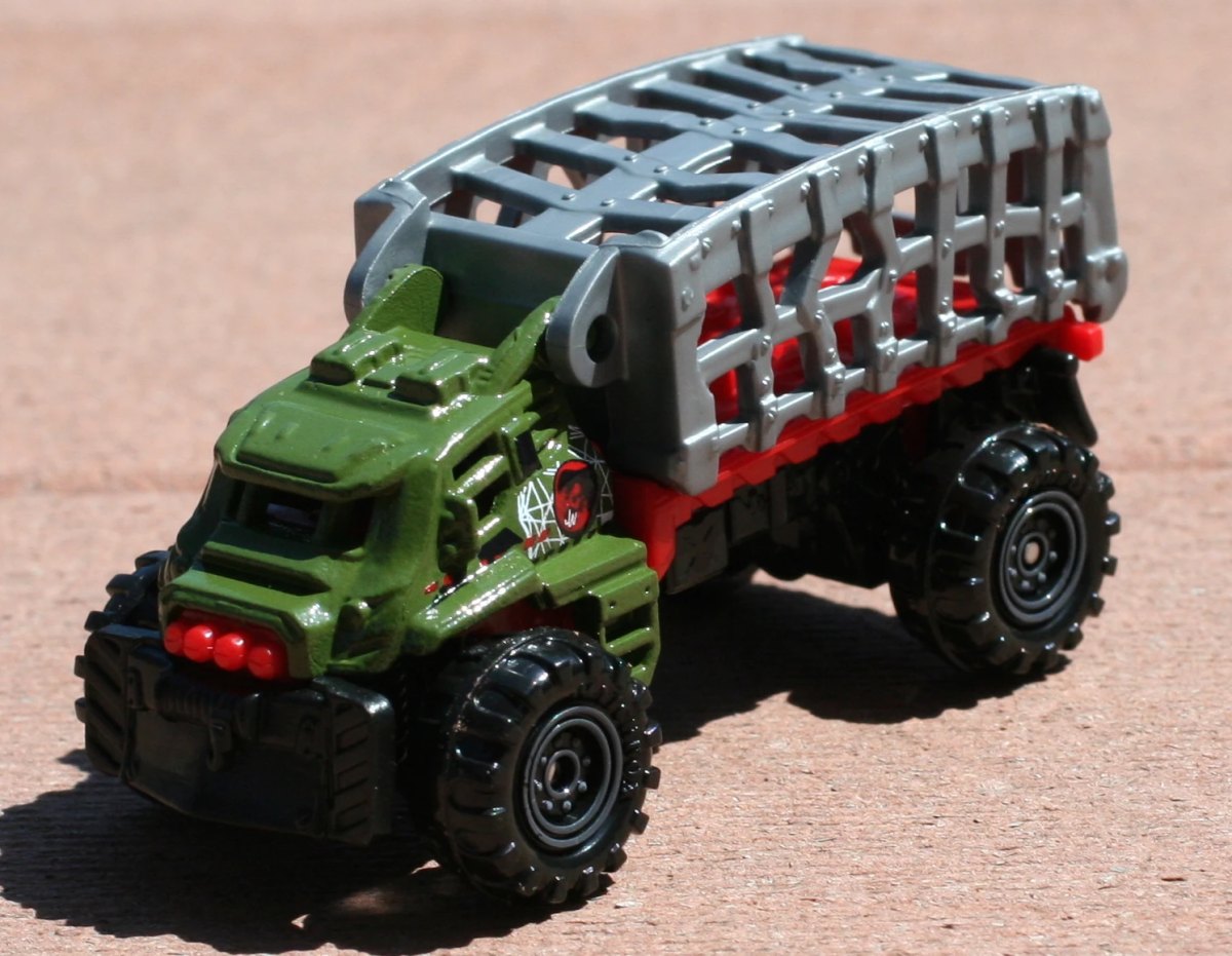 Hot Wheels Mauler Hauler