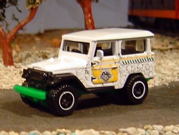 Hot Wheels Toyota Land Cruiser