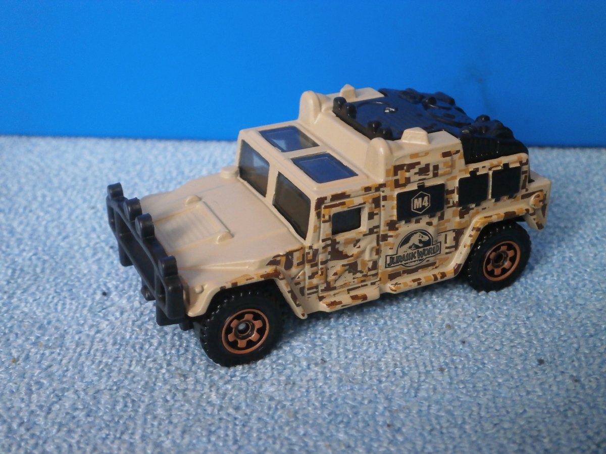 2015 Hummer H1: No package: Image 2