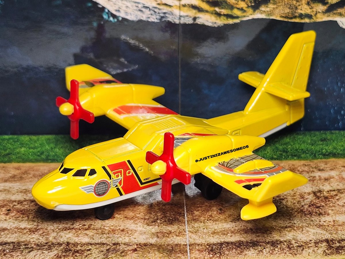 2014 Blaze Buster Yellow: No package: Image 2