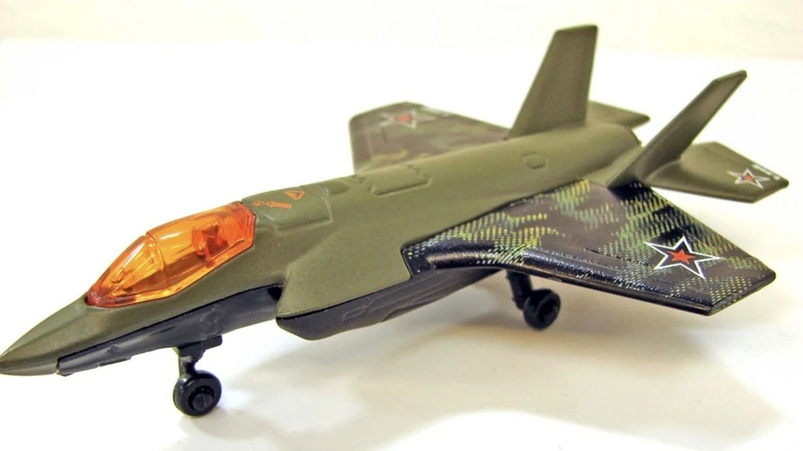 2014 Lockheed Martin F-35B Green: No package: Image 2