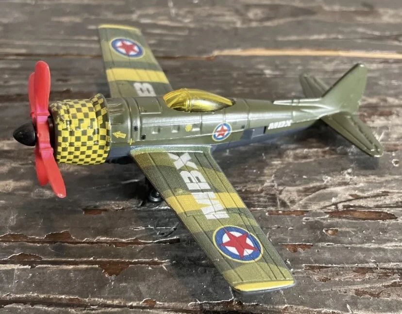 2012 Dive Bomber Green: No package: Image 2