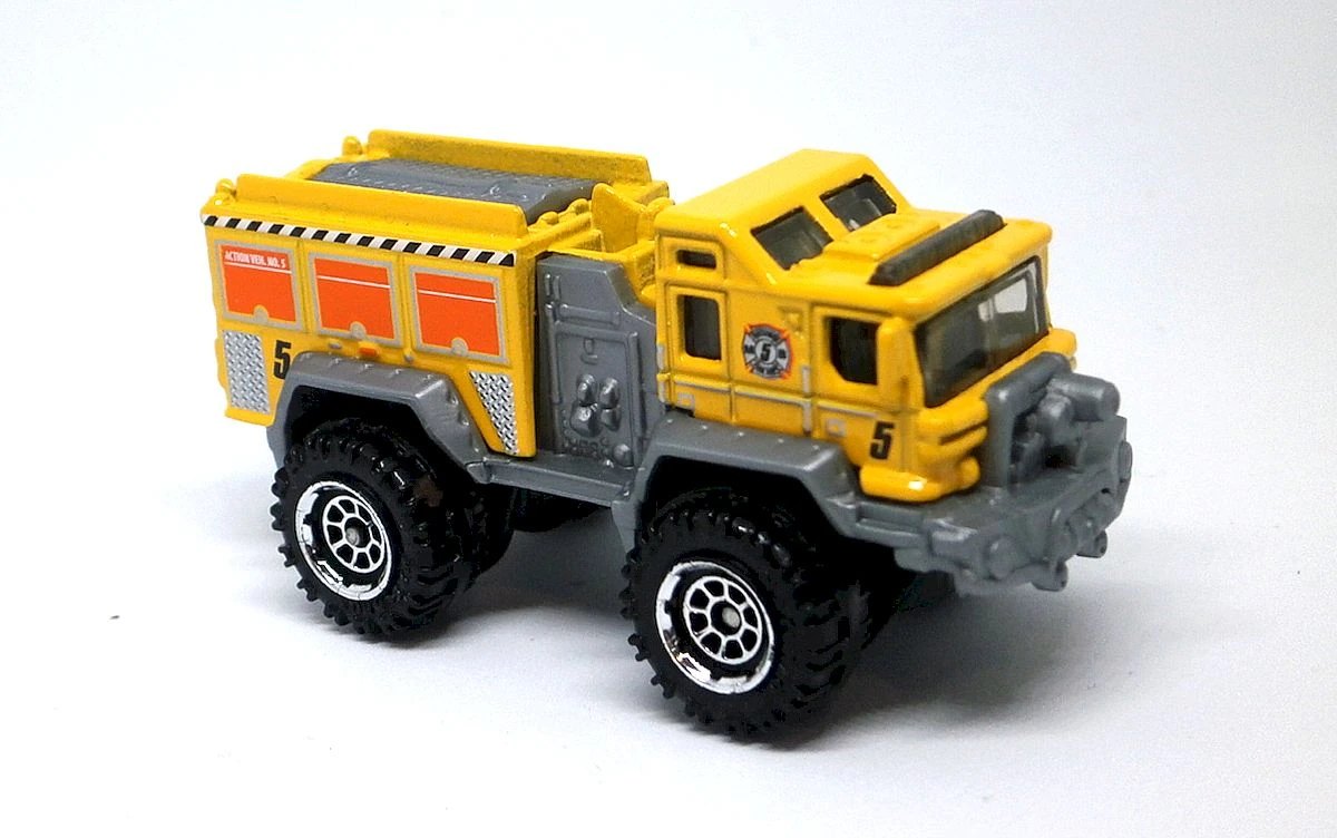 2014 Blaze Blaster Yellow: No package: Image 2