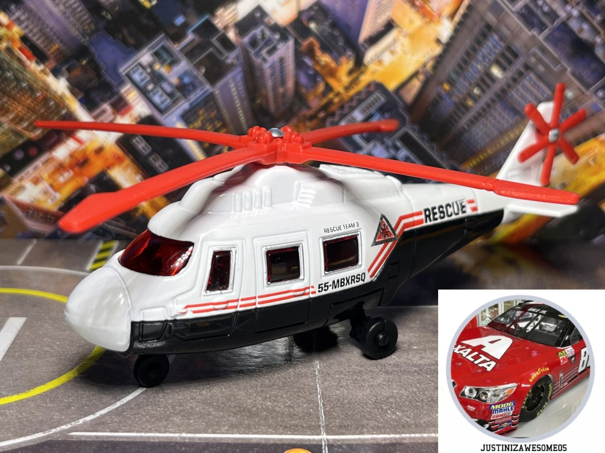 2013 Rescue Helicopter White: No package: Image 2