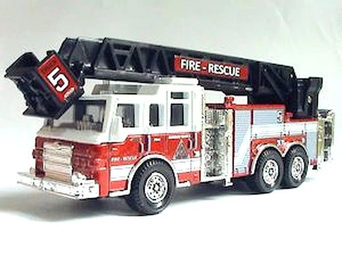 2013 Pierce Velocity Red: No package: Image 2