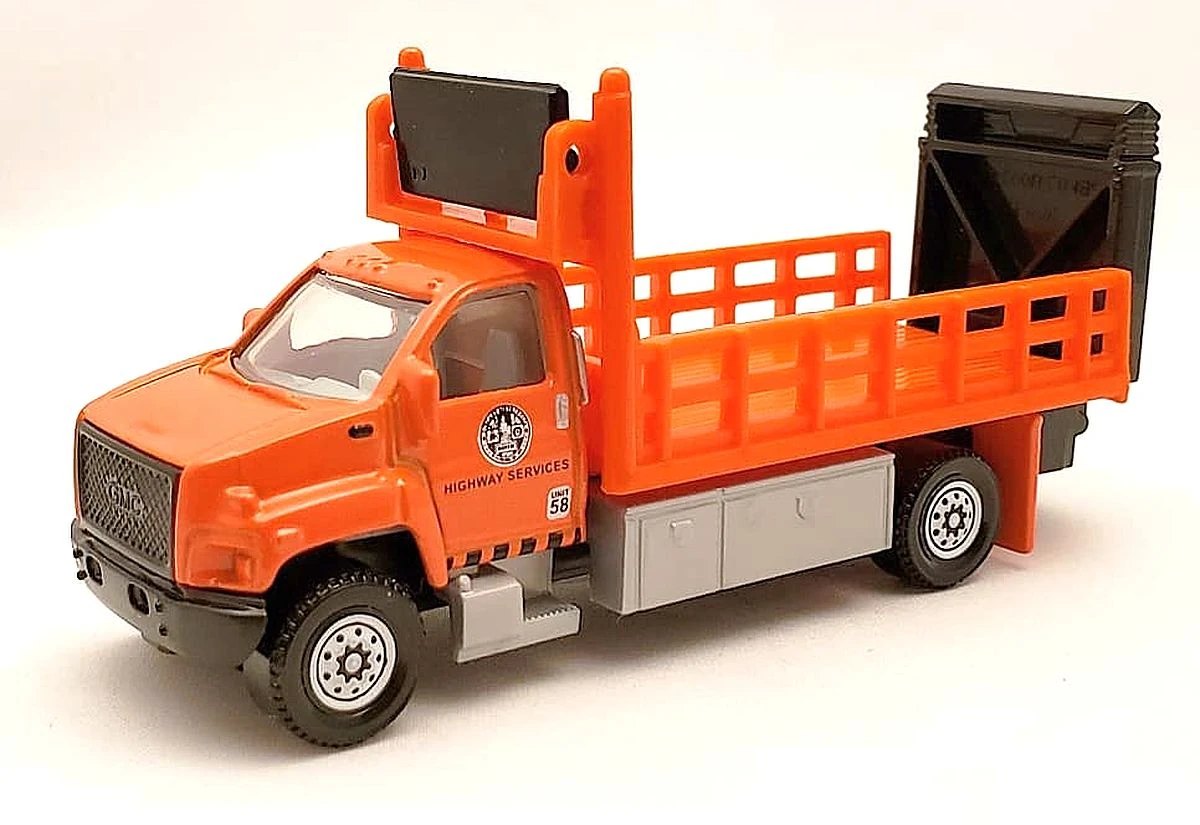 2012 GMC 3500 Attenuator Truck: No package: Image 2