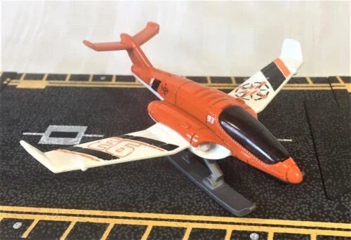 2011 Snow Explorer Orange: No package: Image 2