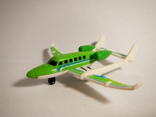 2010 Twin Boom Green: No package: Image 2