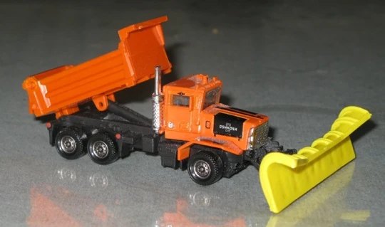 Hot Wheels Oshkosh P-Series Snow Plow