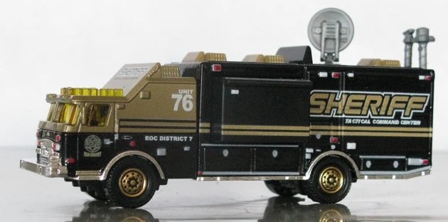 Hot Wheels E-ONE Mobile Command Vehicle