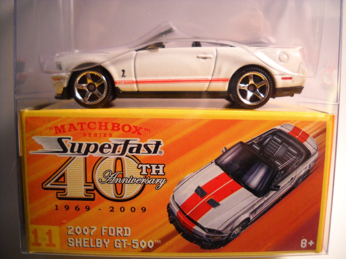 Hot Wheels 2007 Ford Shelby GT-500