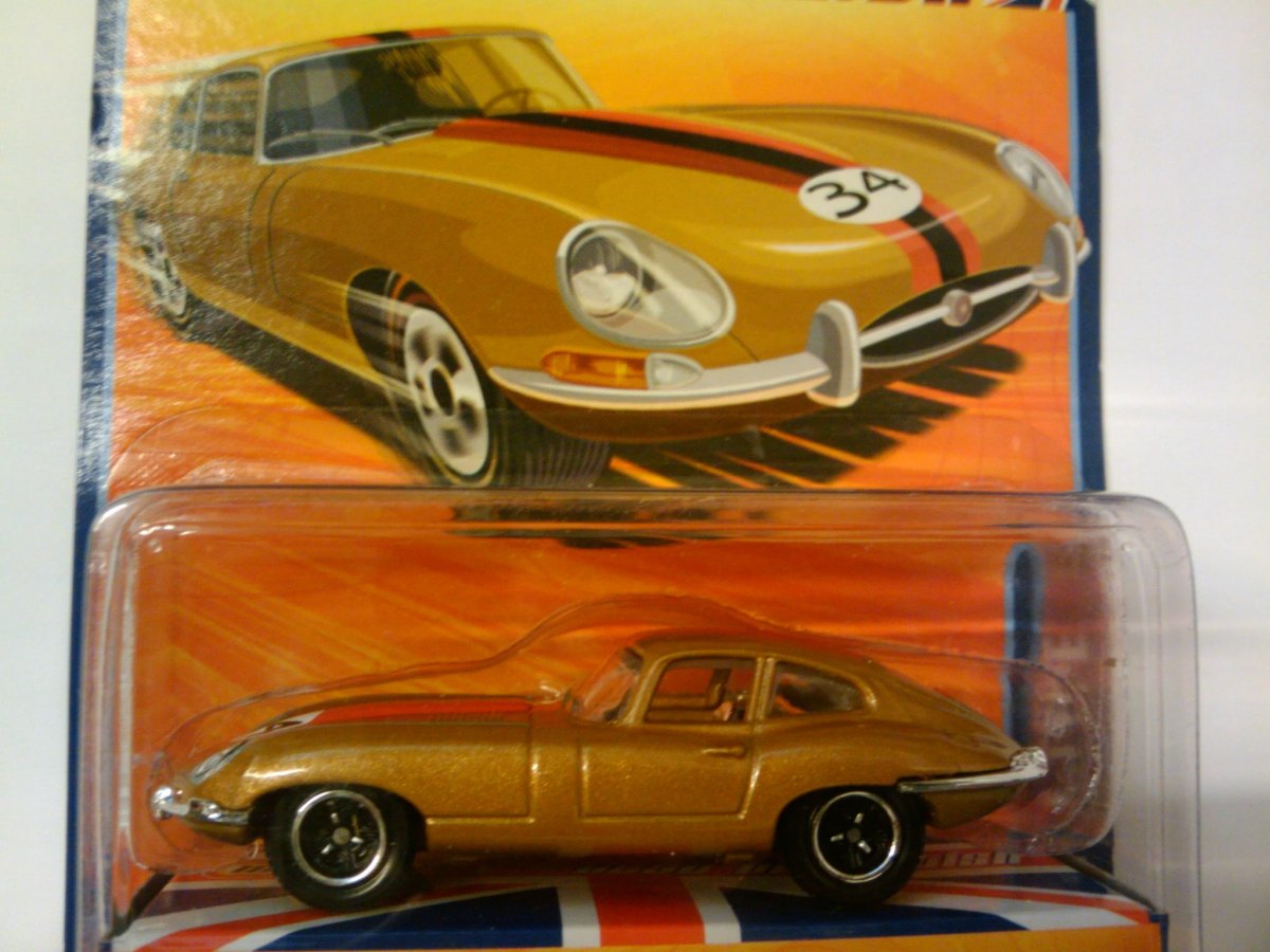 Hot Wheels 1961 Jaguar E-Type