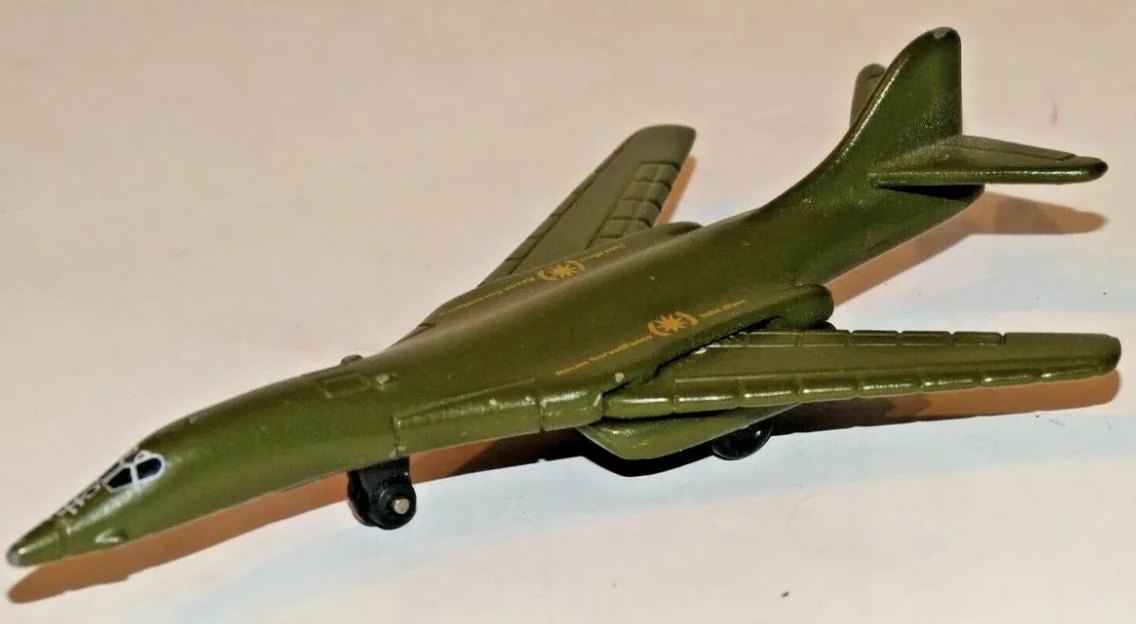 2007 Boeing B-1B Lancer Black: No package: Image 2