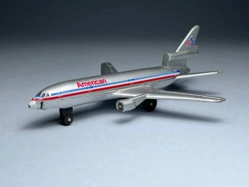 2007 McDonnell Douglas DC-10 White: No package: Image 2