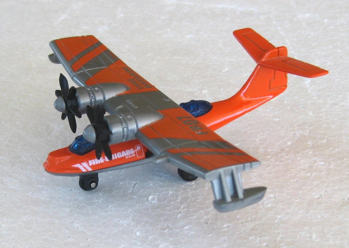 2007 Hydro Prop Orange: No package: Image 2