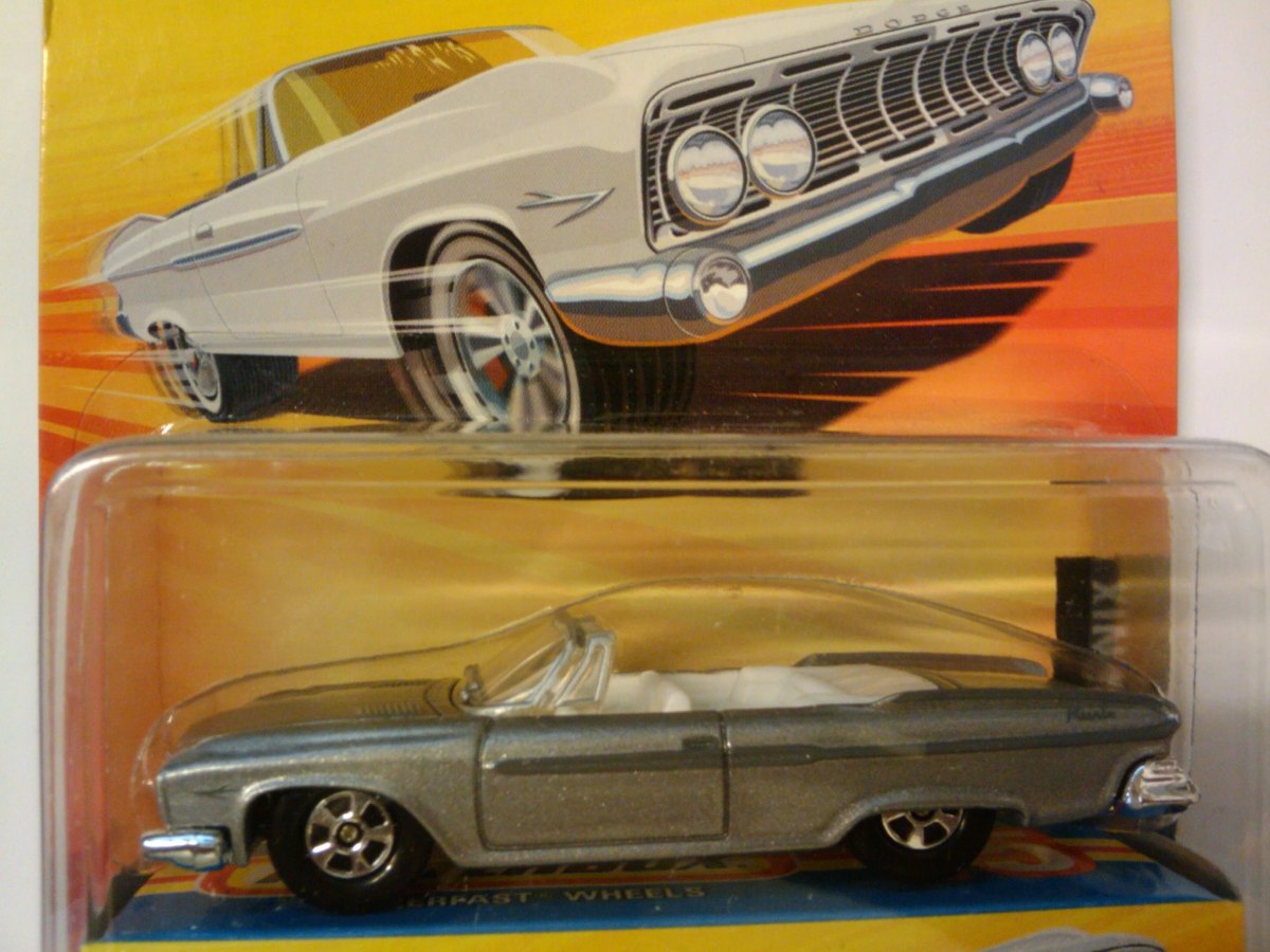 Hot Wheels 1961 Dodge Dart Phoenix