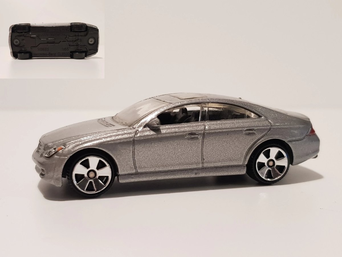 2006 Mercedes-Benz CLS500 Silver: No package: Image 2