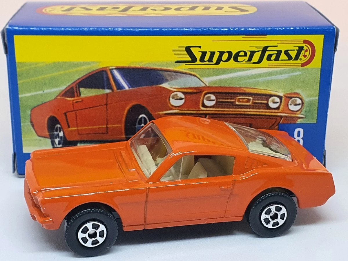 2004 65 Mustang GT Orange: No package: Image 2