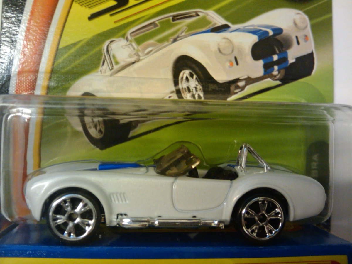 Hot Wheels 1965 Shelby Cobra 427 S/C