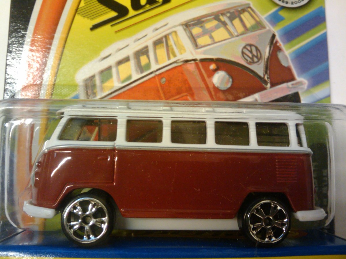 Hot Wheels 1967 VW Transporter Bus