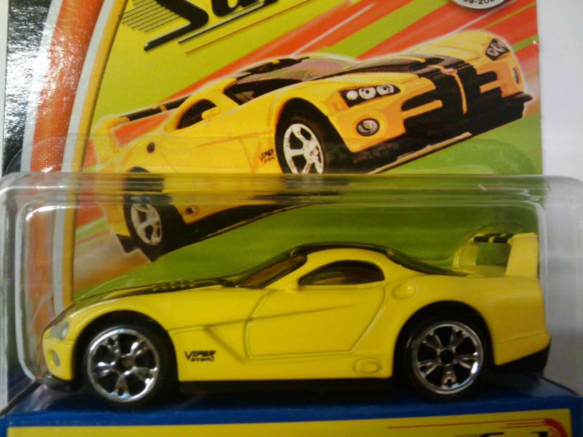 Hot Wheels Dodge Viper GTSR