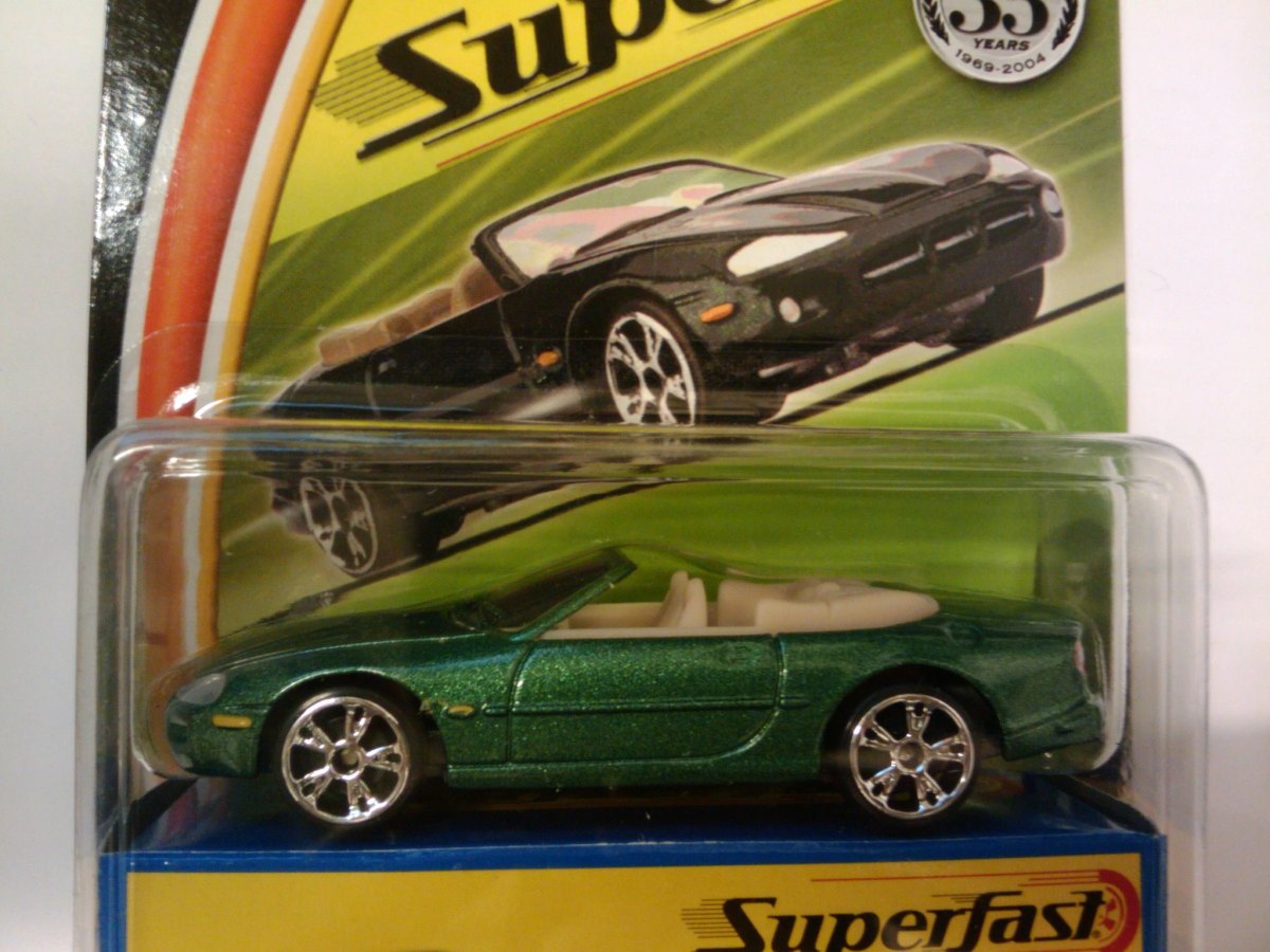 Hot Wheels Jaguar XK8