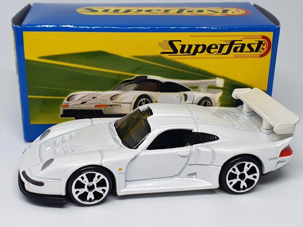 2004 Porsche 911 GT1 White: No package: Image 2
