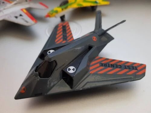 2002 Lockheed F-117A Nighthawk Grey: No package: Image 2
