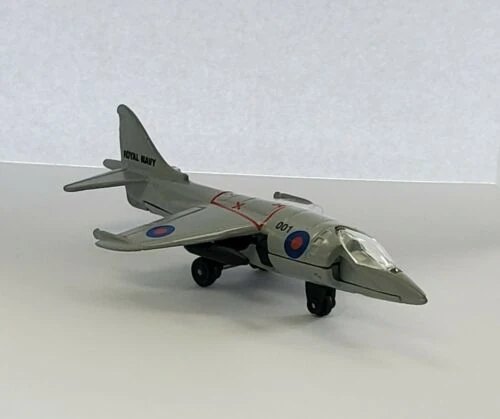 1999 Harrier Jet: No package: Image 2