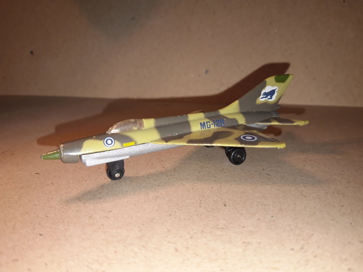 2000 MIG-21 Silver: No package: Image 2