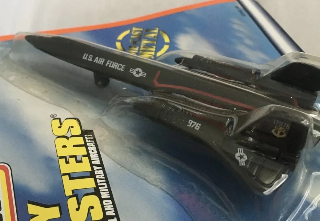 2000 Lockheed SR-71 Blackbird Black: No package: Image 2
