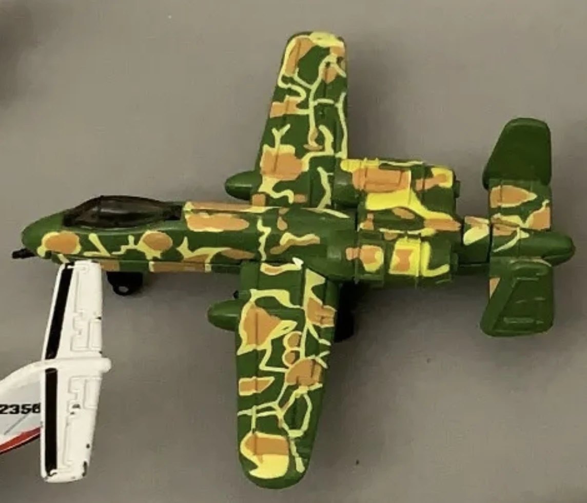 2001 Fairchild Republic A-10A Thunderbolt II Green: No package: Image 2