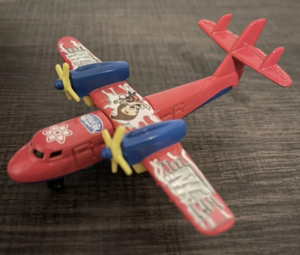 2004 Rescue Plane Red: No package: Image 2