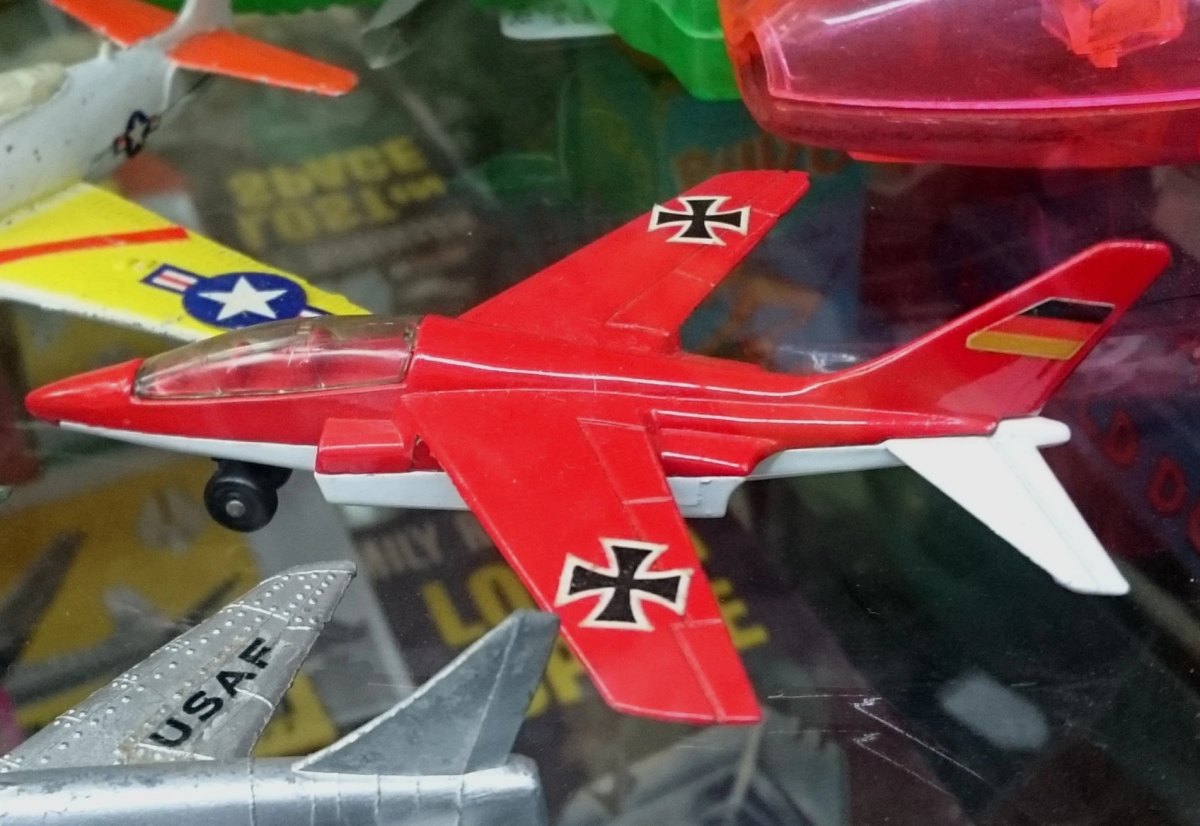 1976 Alpha Jet: No package: Image 2