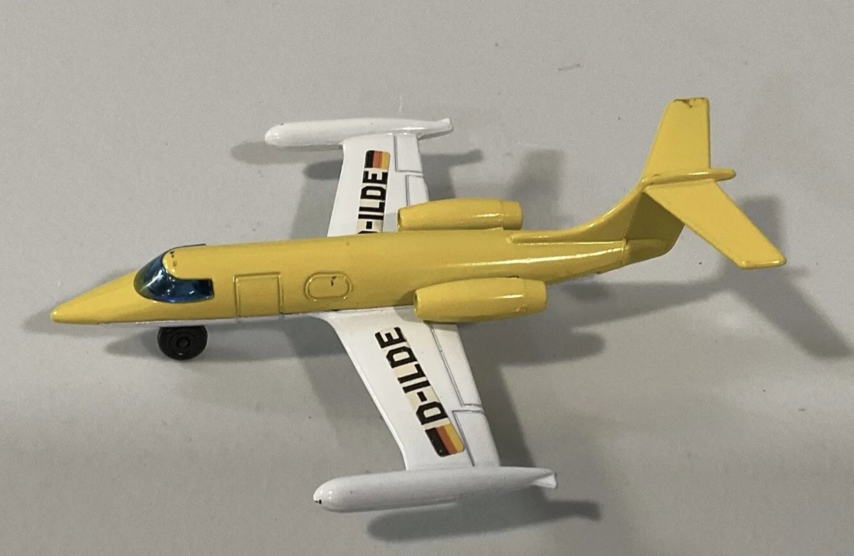 1977 Learjet: No package: Image 2