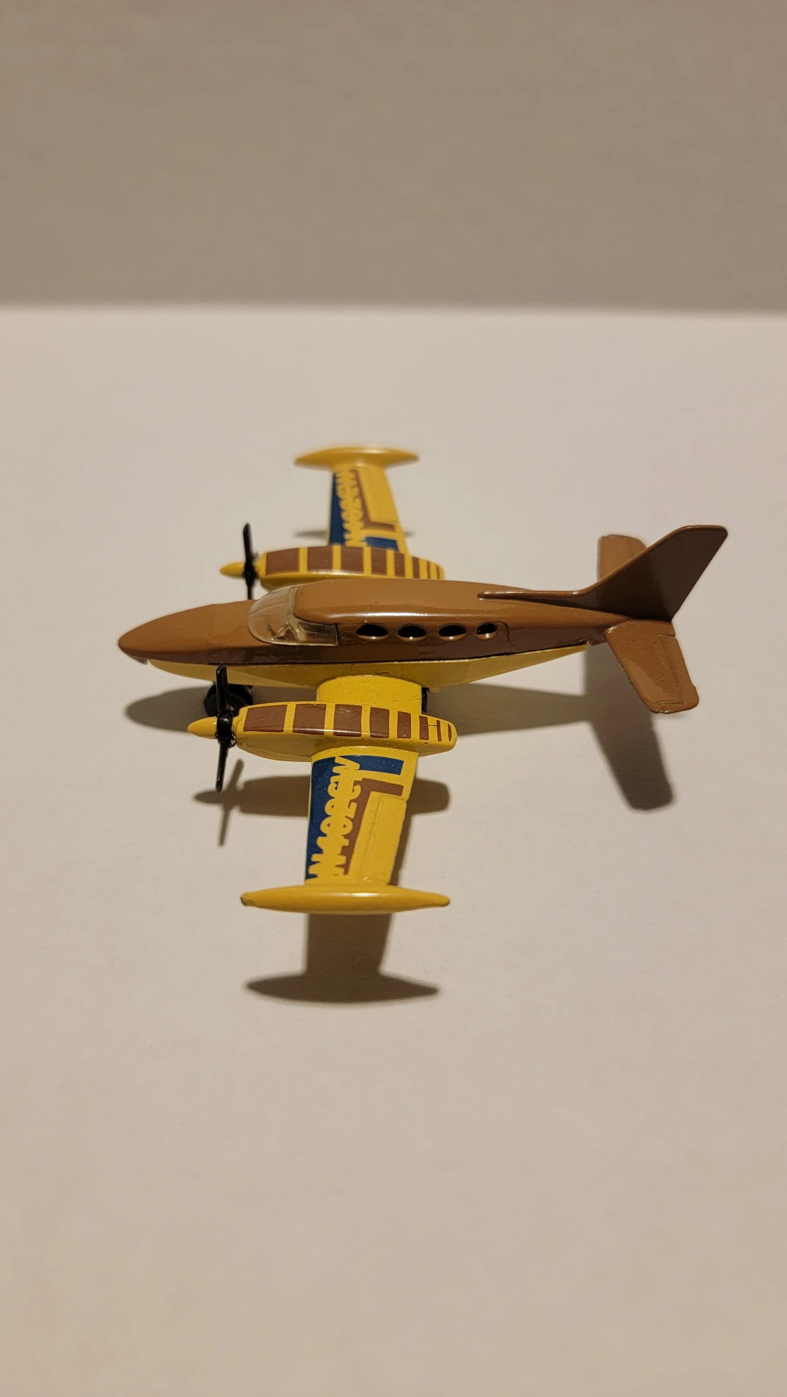 1986 Cessna 402 Brown: No Package: Image 3