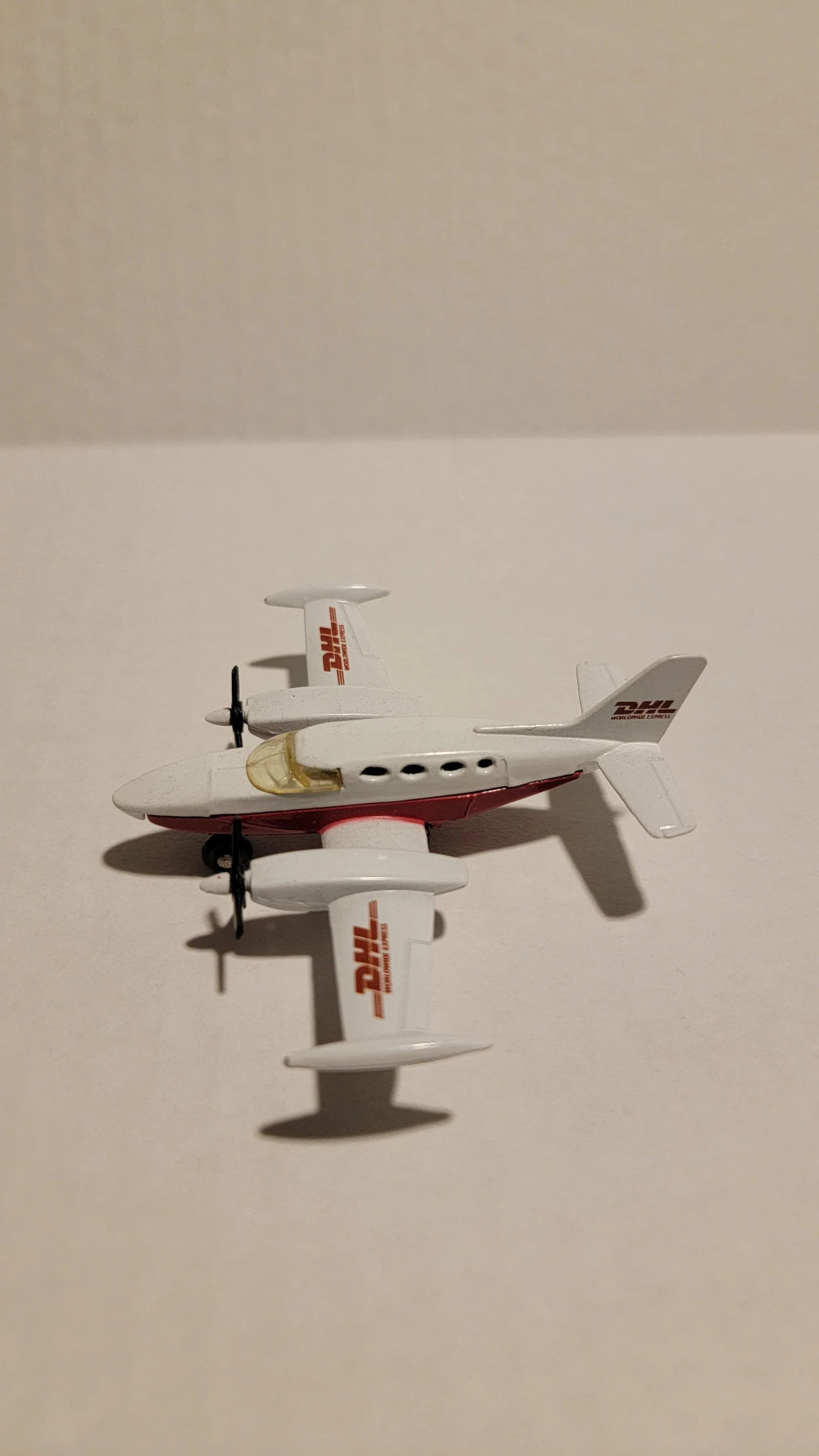 1988 Cessna 402 White: No Package: Image 3