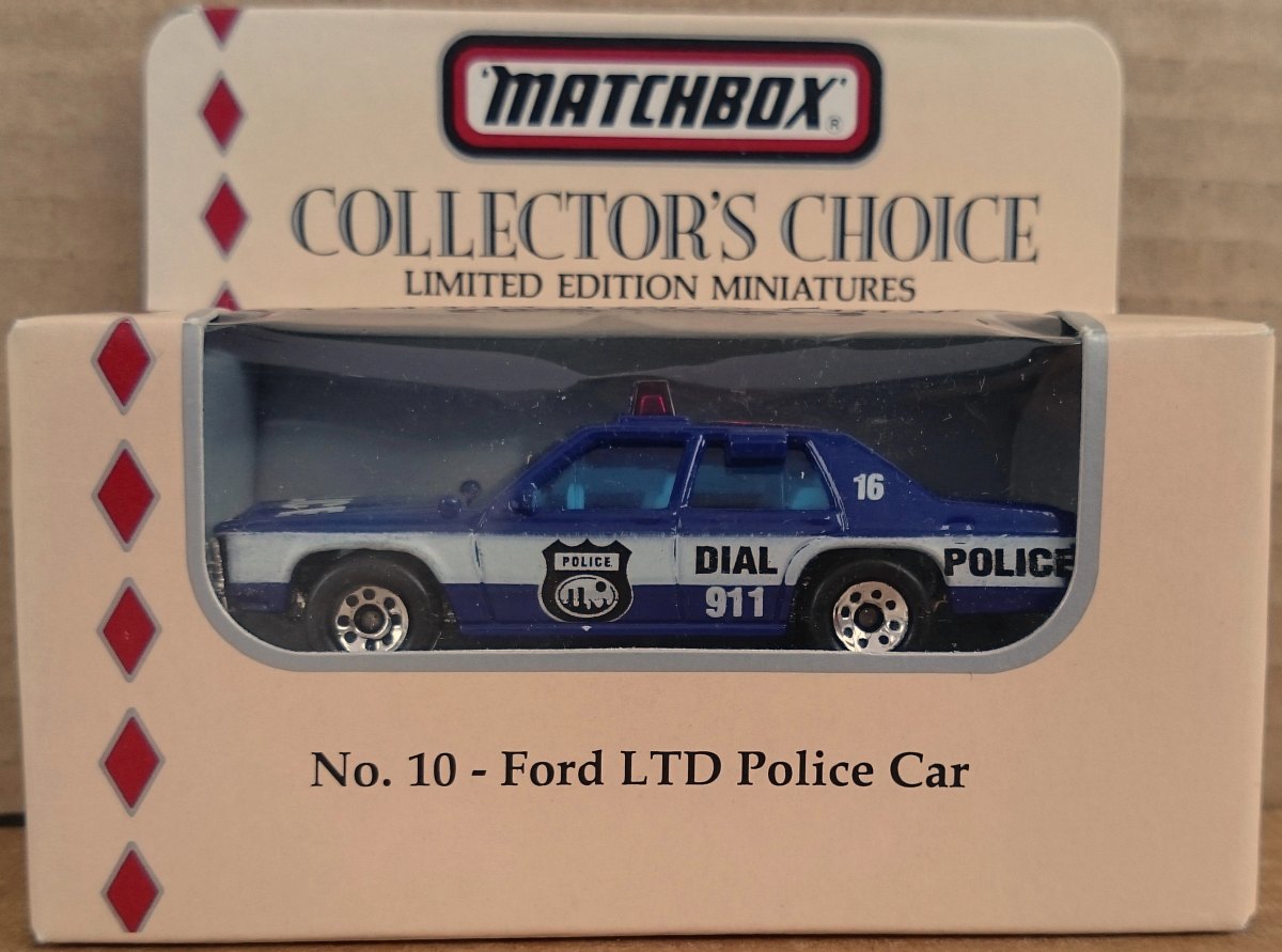 Hot Wheels Ford LTD Police