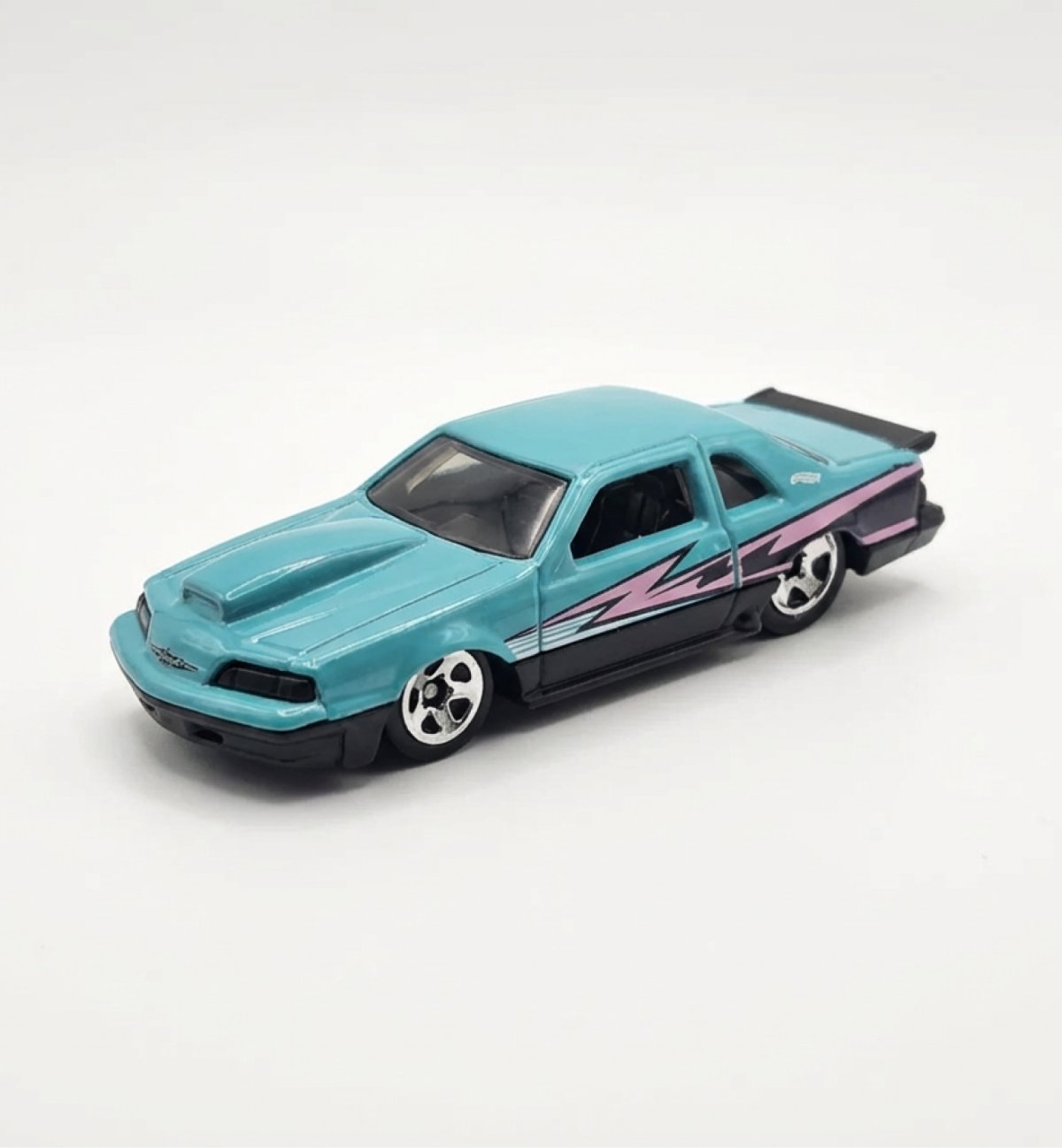 Hot Wheels 1988 Ford T-Bird
