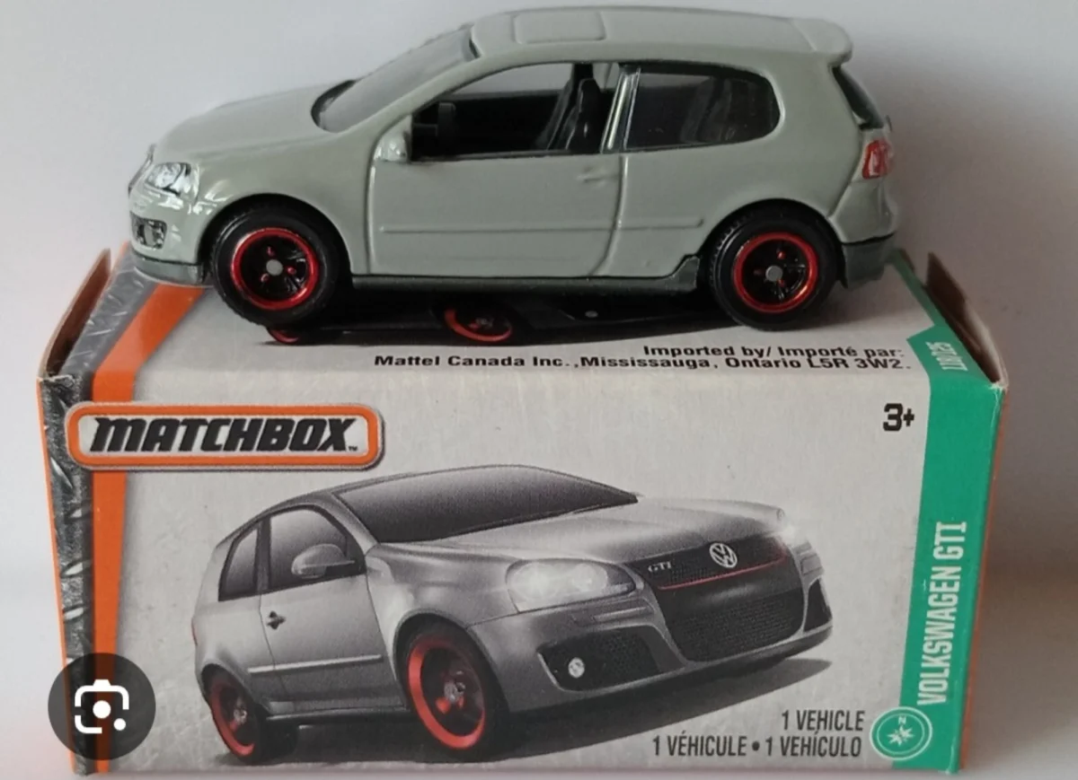 Hot Wheels VW Golf V GTI