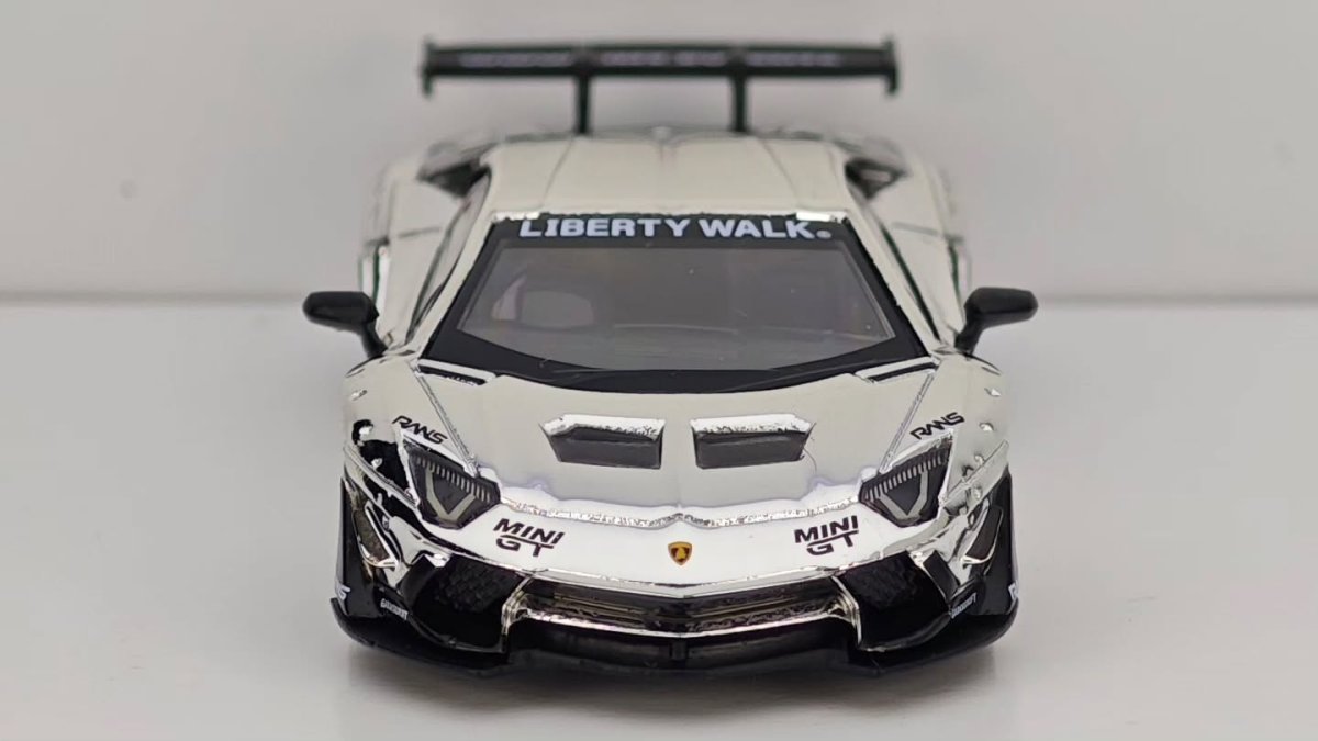 2025 LB★WORKS Lamborghini Aventador Limited Edition Silver: Image 6
