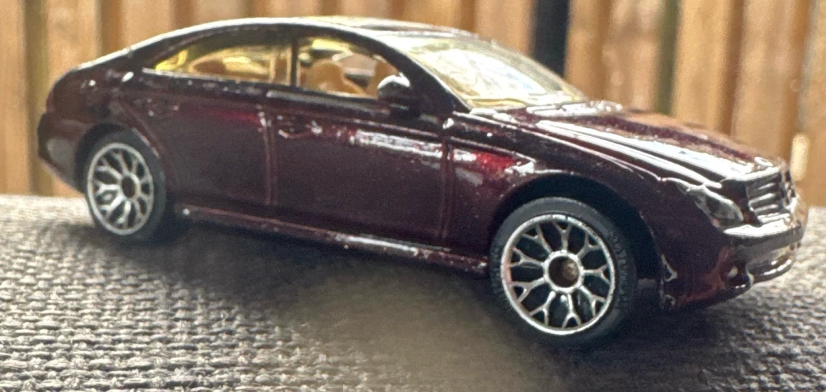 2006 Mercedes-Benz CLS500 Brown: No Package: Image 2