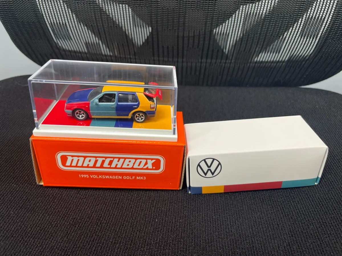 Hot Wheels 1995 Volkswagen Golf MK3