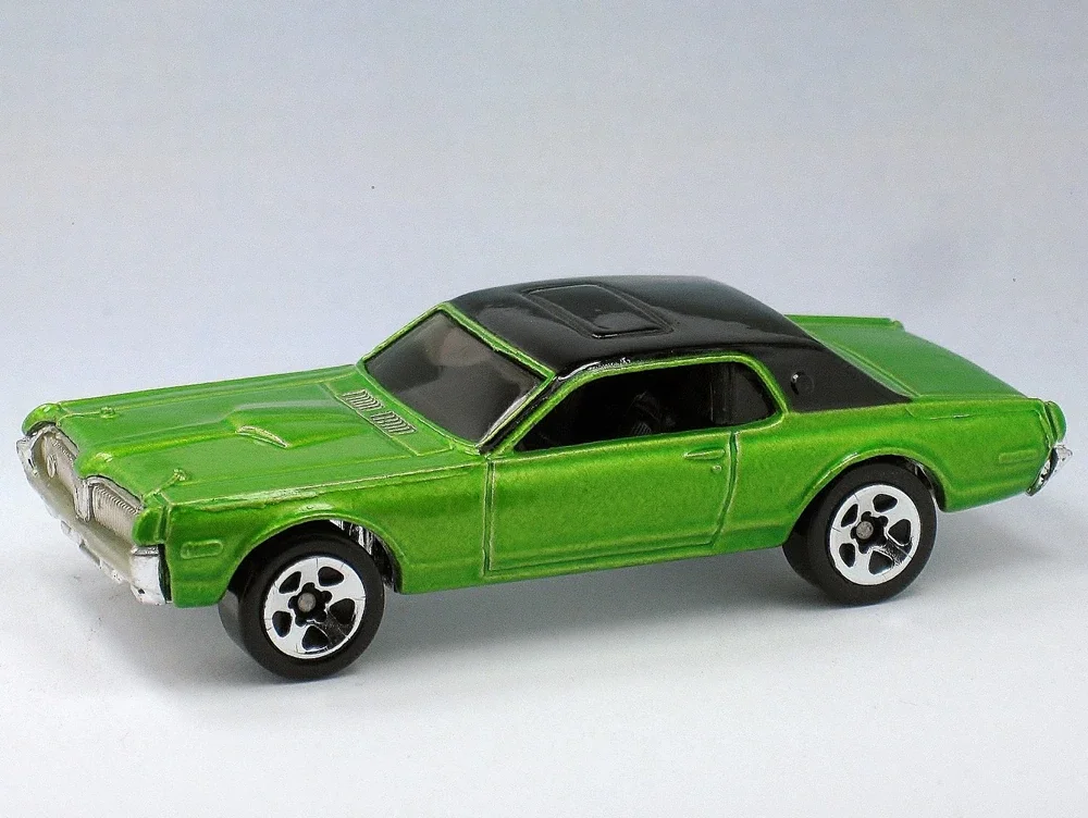 Hot Wheels 68 Mercury Cougar