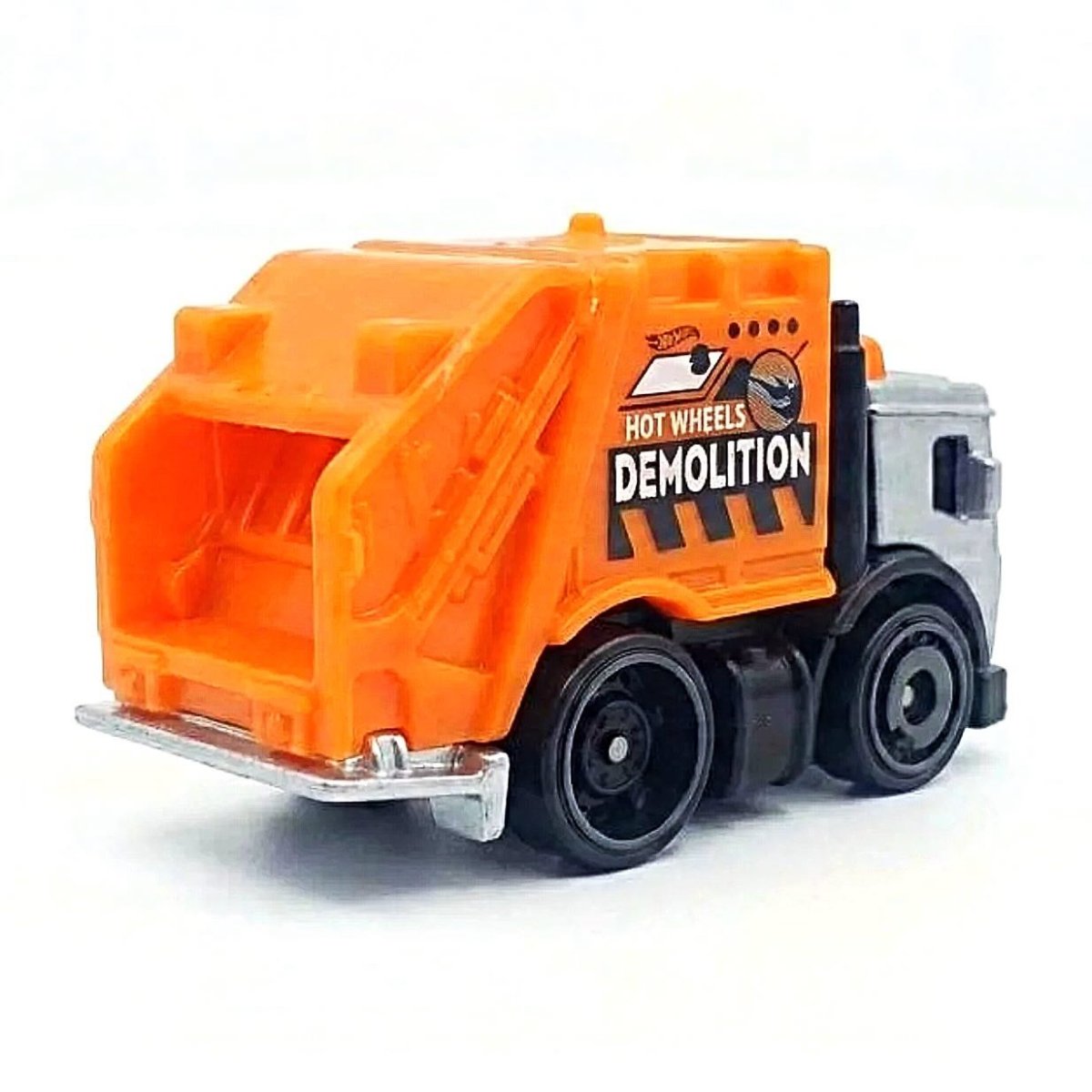 2026 Total Disposal Orange: Image 4