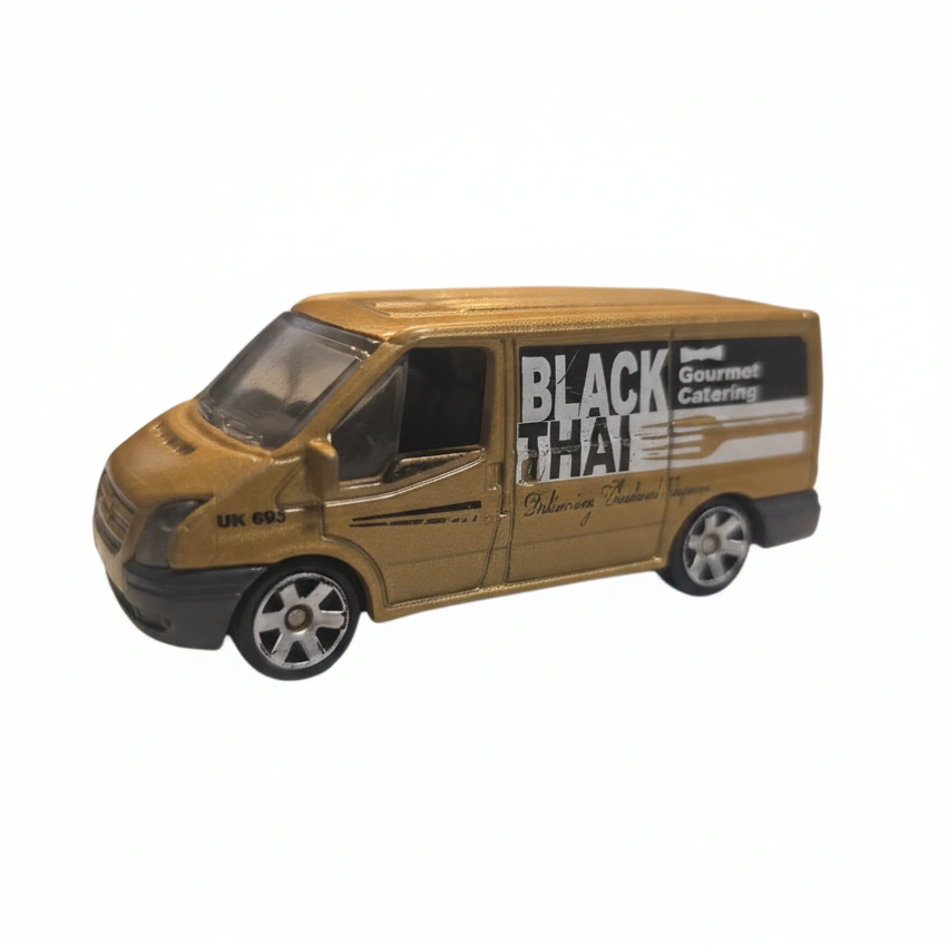 2009 Ford Transit Brown: Image 2