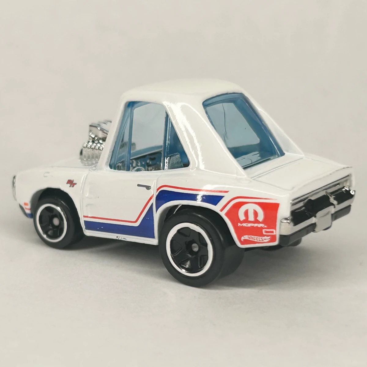 2026 70 Dodge Charger White: No Package: Image 4