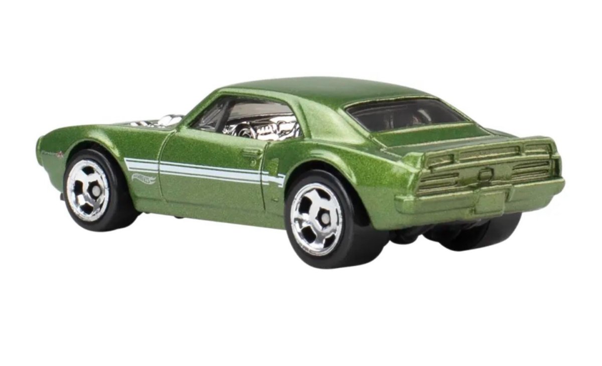 2026 Custom ‘67 Pontiac Firebird Green: Image 2
