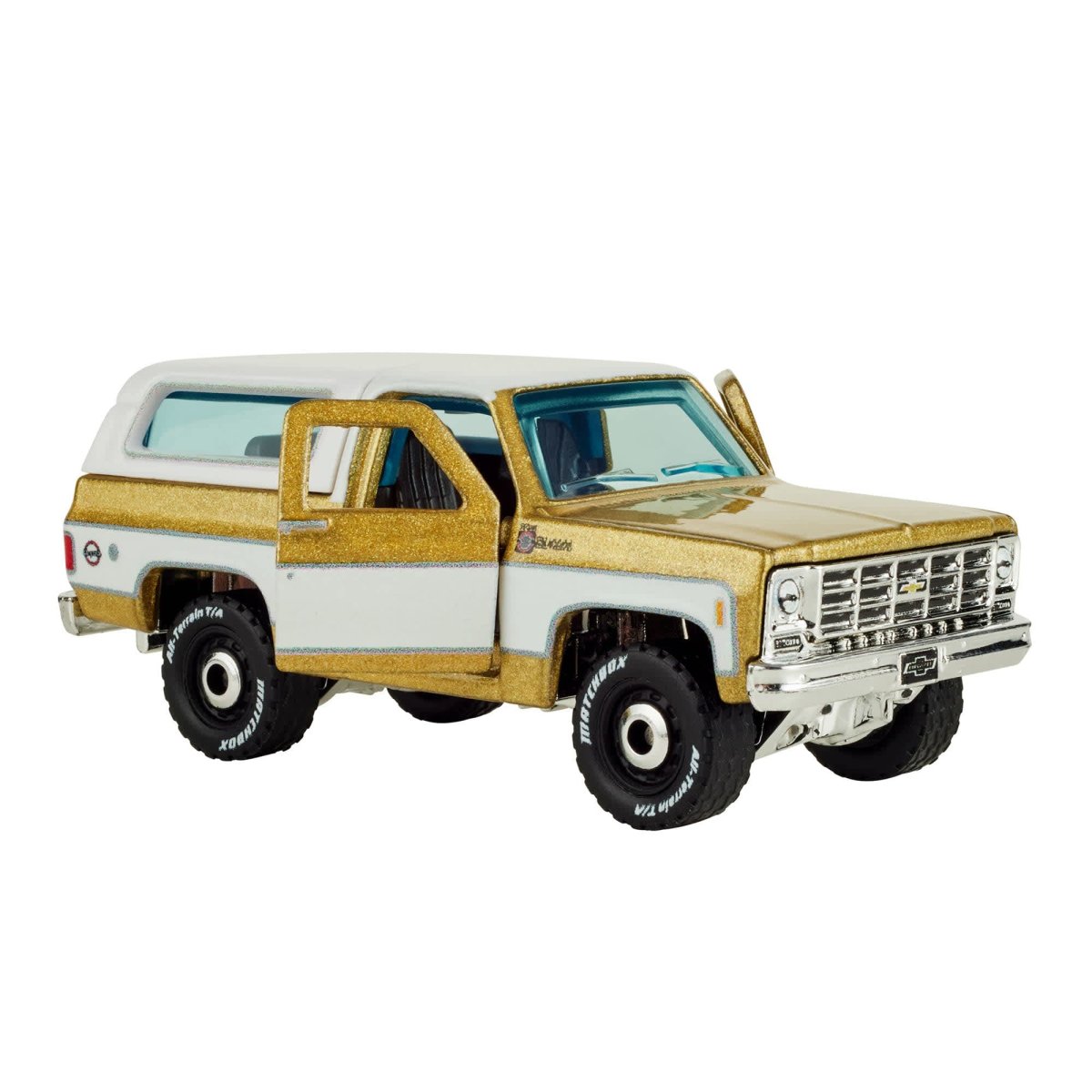 2024 1979 Chevy Blazer Beige: Image 3