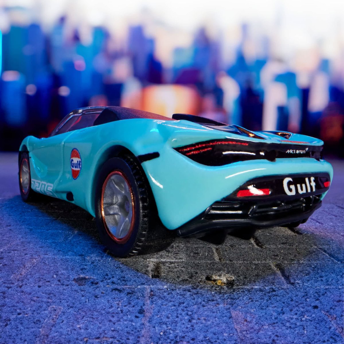 2024 McLaren 720S Spider Blue: Image 6